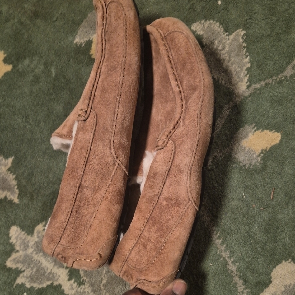 UGG Tan Suede Slippers with Plush Lining - Picture 5 of 11